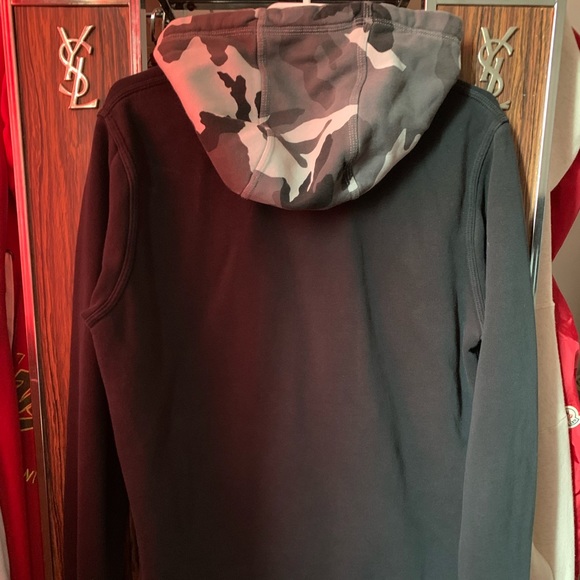 Nike Hoodie Camo - Picture 2 of 3